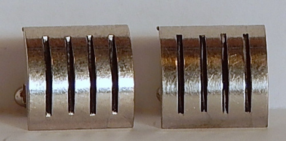 VINT SILVERTONE SLOTTED DOMED CUFFLINKS RECTANGULAR