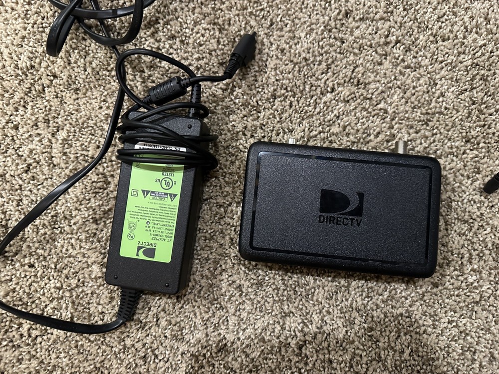 Directv HR44-700 Genie HD DVR Bundle