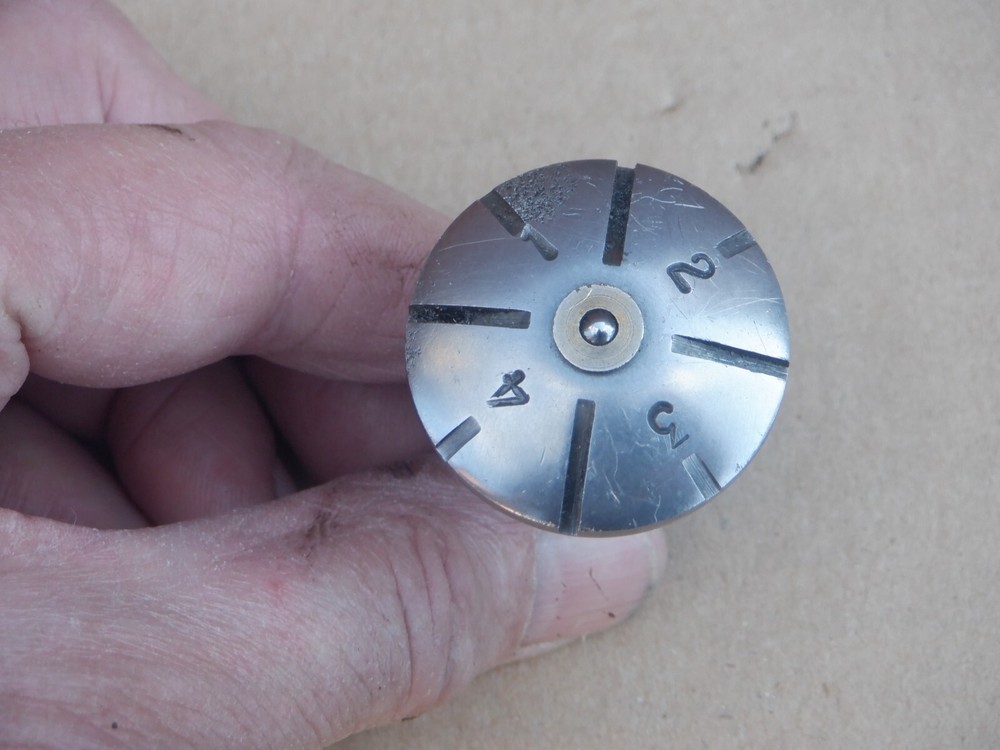 COLCHESTER STUDENT INDICATOR DIAL No 7591