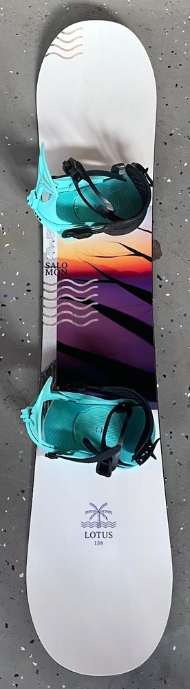 SNOWBOARD Salomon Lotus 138 w/ Union Bindings