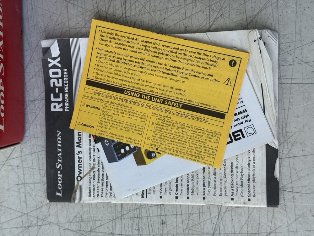 Boss RC-20XL Loop Station Phrase Recorder Sampler Pedal CIB