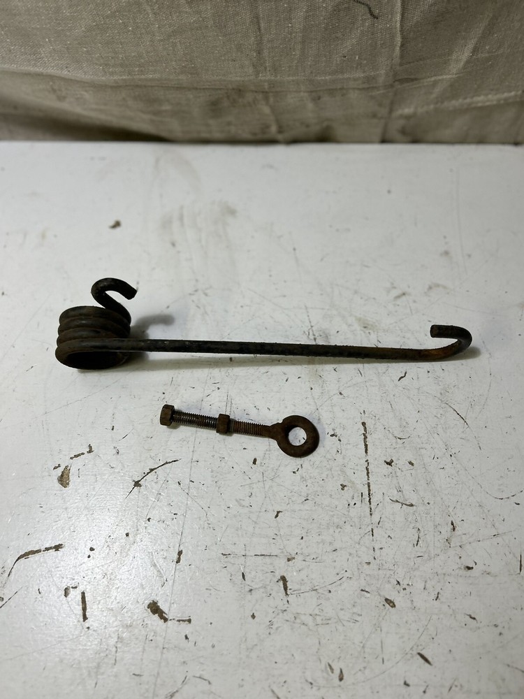 70-78 Arctic cat right front suspension spring 0104-033