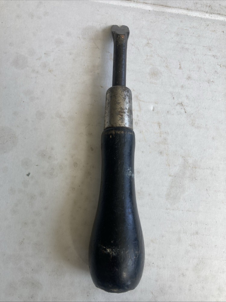 Vintage Leather& Upholstery Tack Puller