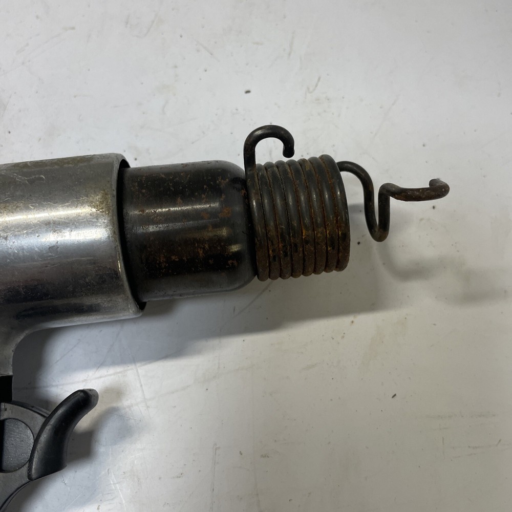 Central Pneumatic 32940 Air Hammer 150mm