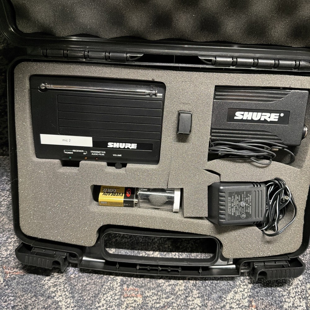 The Presenter Shure TPS-CF Lavalier System Band cL