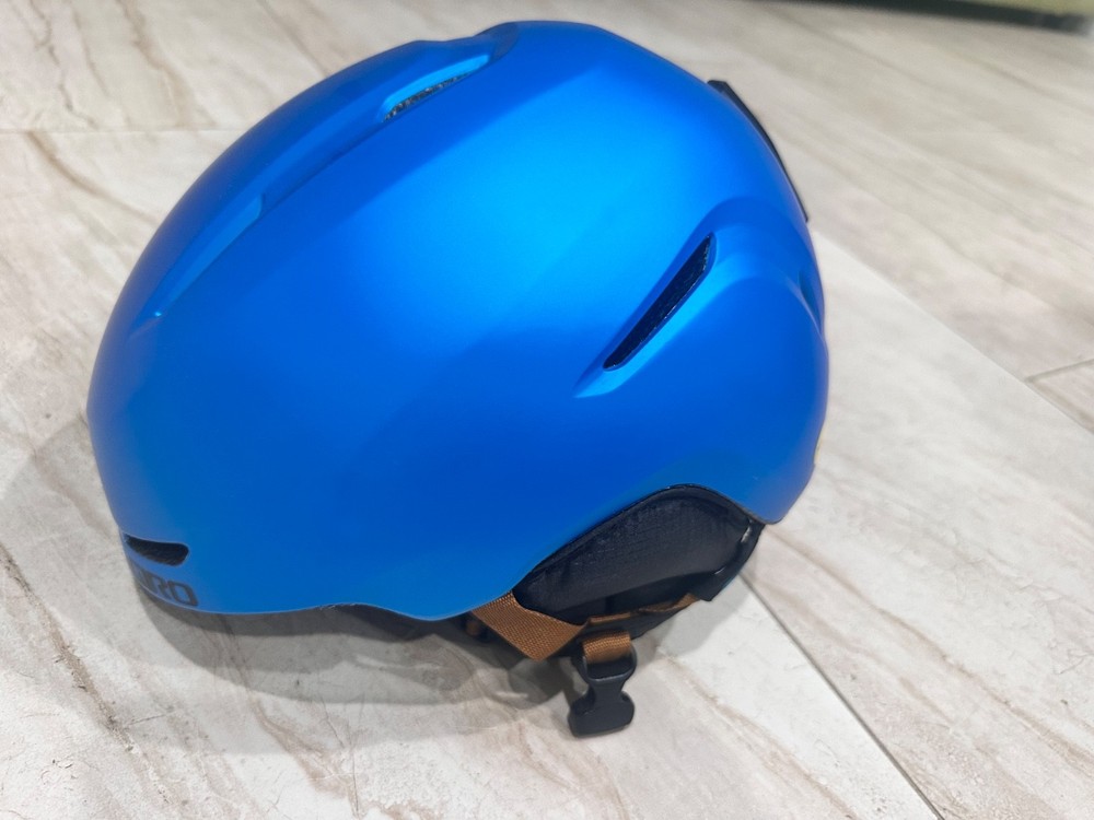 ski helmet giro size s