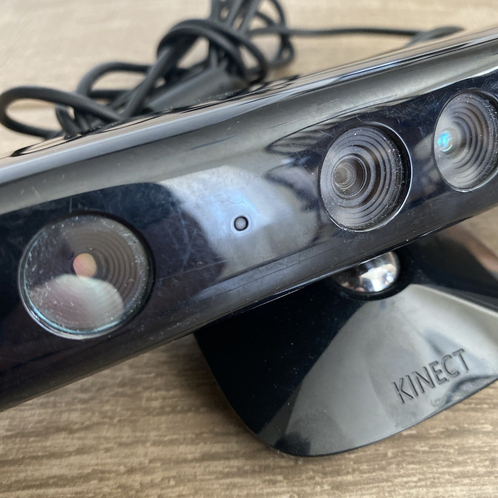 Official Microsoft Xbox 360 Kinect Motion Sensor Bar! ~ Works Great! Fast Ship!