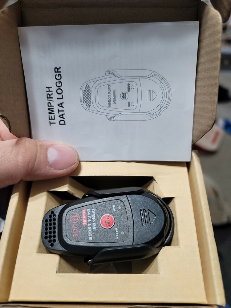 BTH81 USB Temperature / Humidity Data Logger Intelligent Cold Chain Thermometer