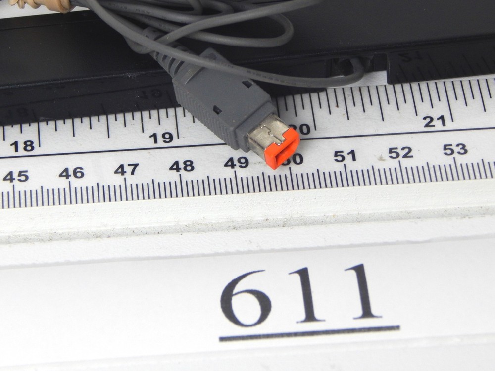 Nintendo RVL014 Sensor Bar - Black