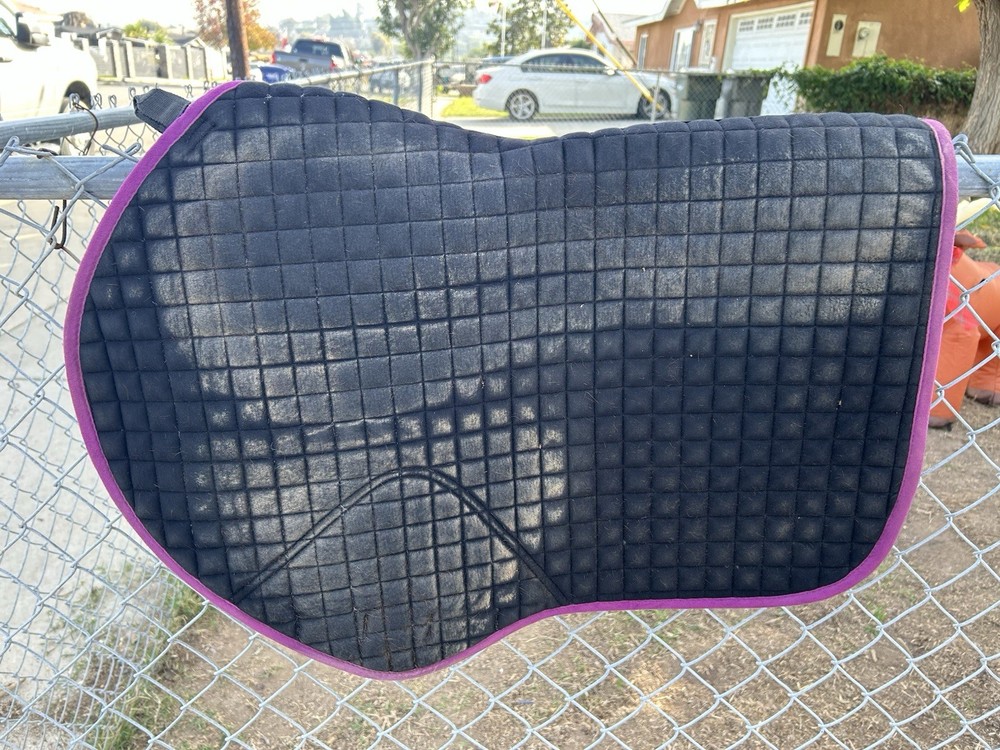 Lemieux Suede Saddle Pad. Plum Large CC Shape