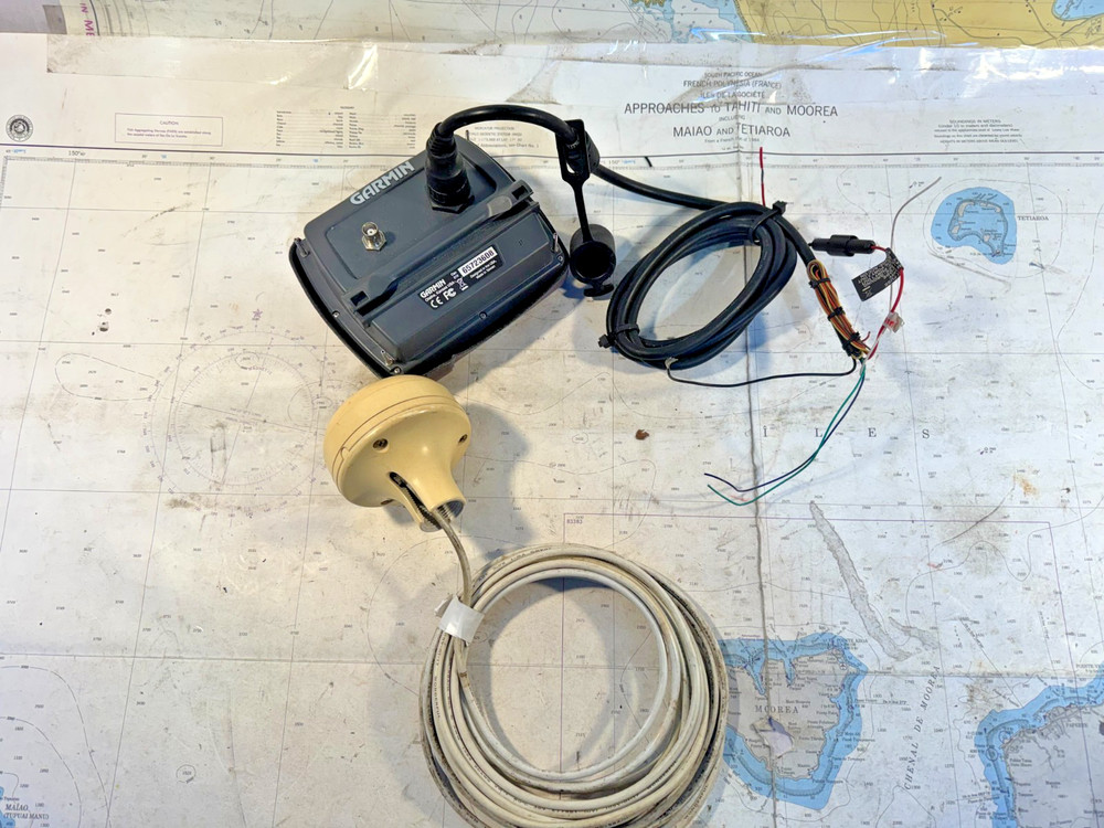 Garmin GPSmap 172C 4.5" Color Chartplotter Marine GPS Navigator Head Unit TESTED