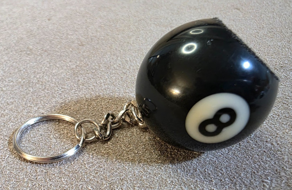 Action 8-Ball Keychain with Scuffer / Pool / Billiards