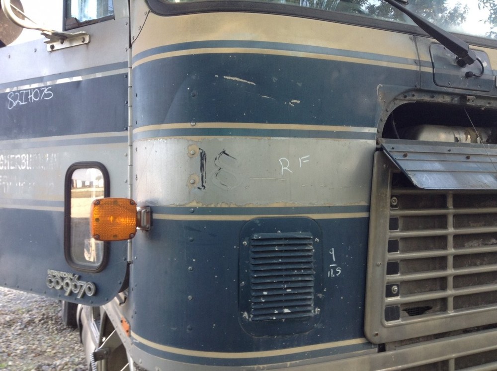 International 9670 ALUMINUM FRONT CORNER Panel