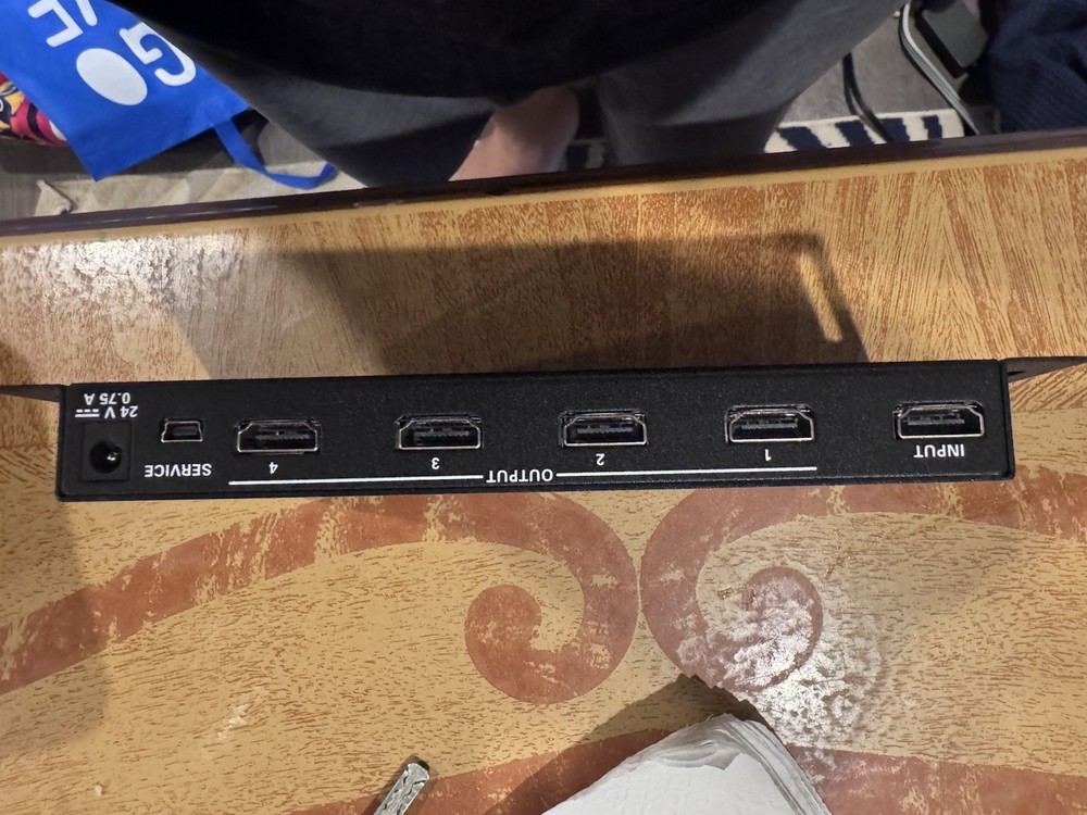 Crestron HD-DA4-4K-E HDMI 4-Channel Distribution Amplifier