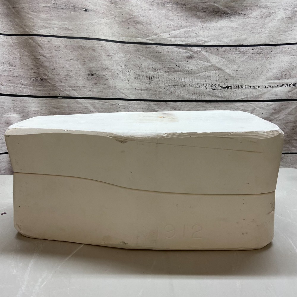 Ceramic Slip Casting Mold Santa Cardinal & Deer Kimple #1912