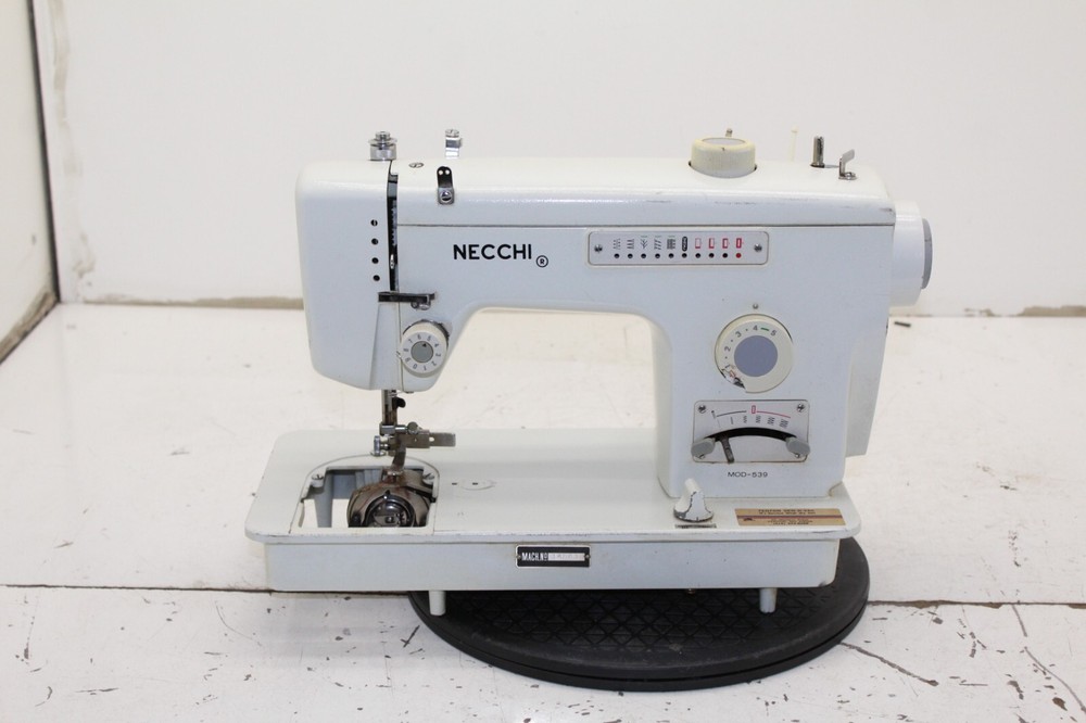 Necchi 539 Sewing Machine - Untested As-is