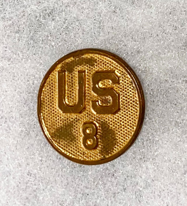 1920's US 8 Enlisted Collar Disc