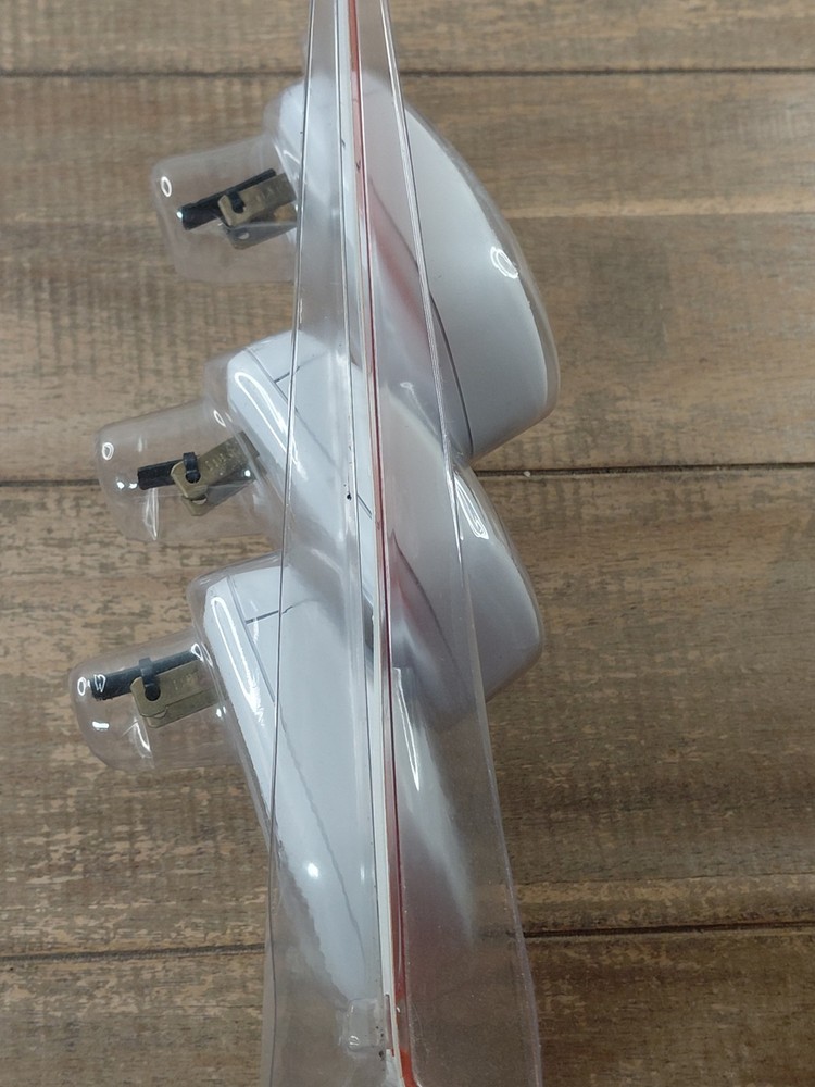 Black & Decker Electronic Pest Repeller 3-Pack Plug-In EP310-3P