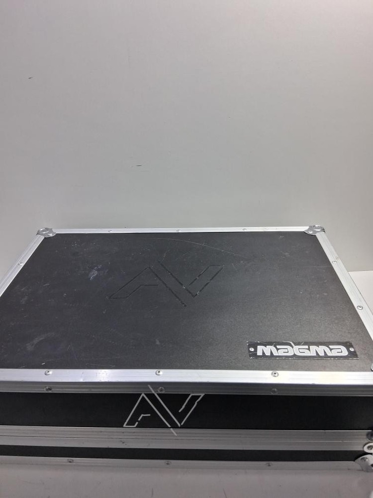 NUMARK ELECTRONICS NV2 W/CASE (P11030844)