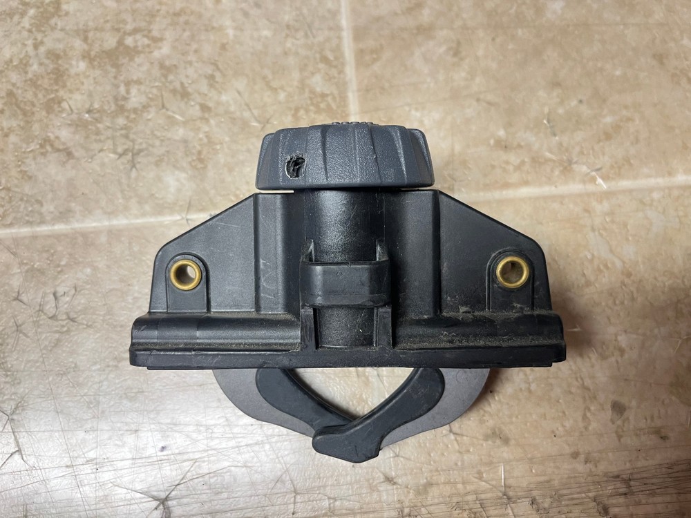 Thule Fast Grip Replacement Clamp for Thule Pulse Alpine Cargo Boxes FastGrip