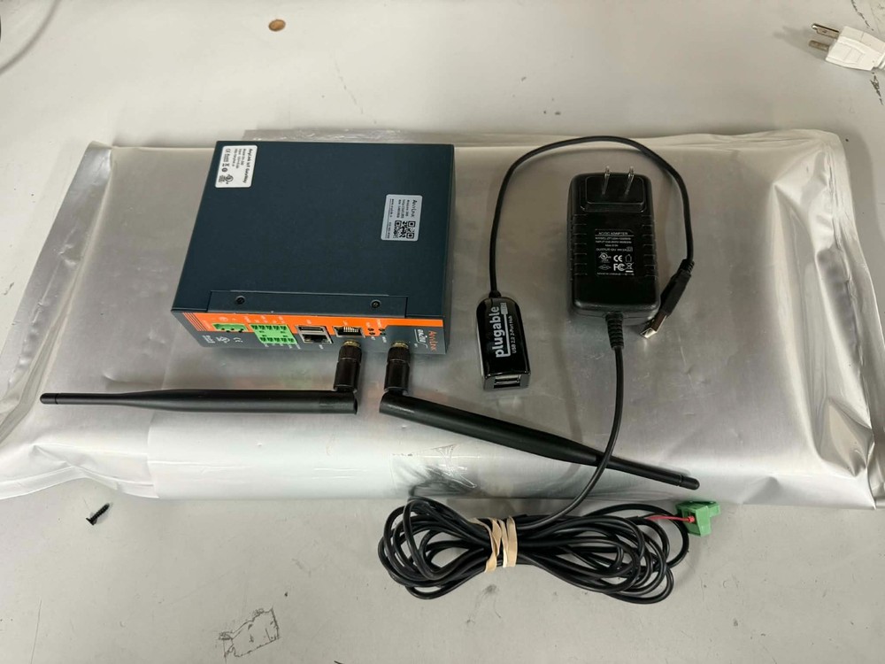 ANYLINK DA-200 IoT GATEWAY WiFi VPN CLOUD