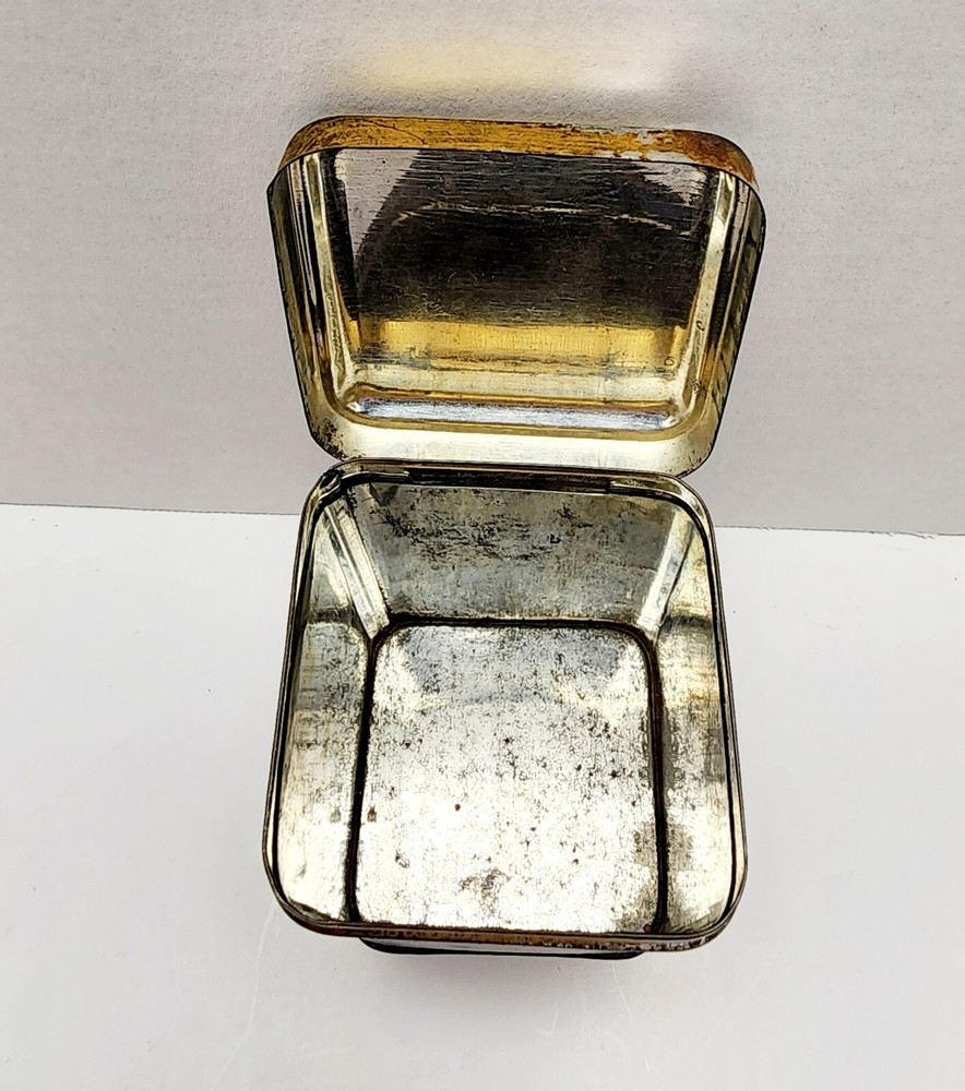 Kitchen Collectible Tins