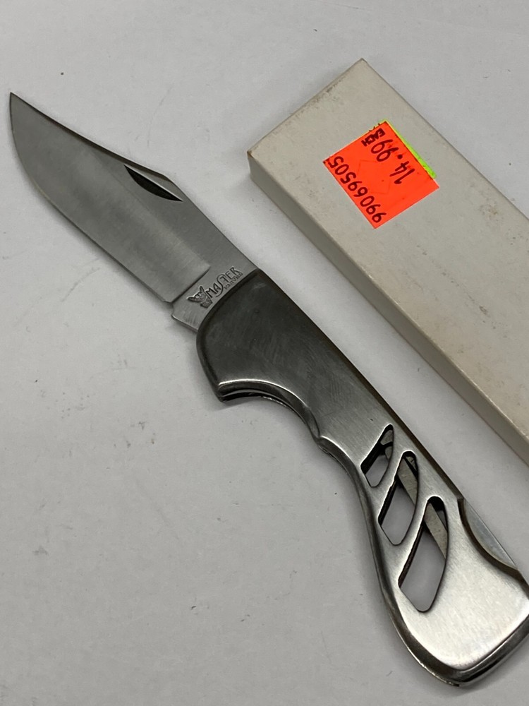 Master Silver Folder w/Plain Blade, Clip, Lockback YD-8009