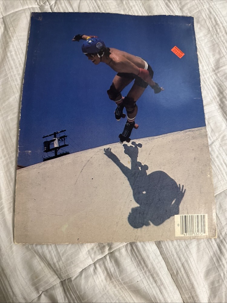 Vintage 1979 Mead Roller skating Folder 33-2780