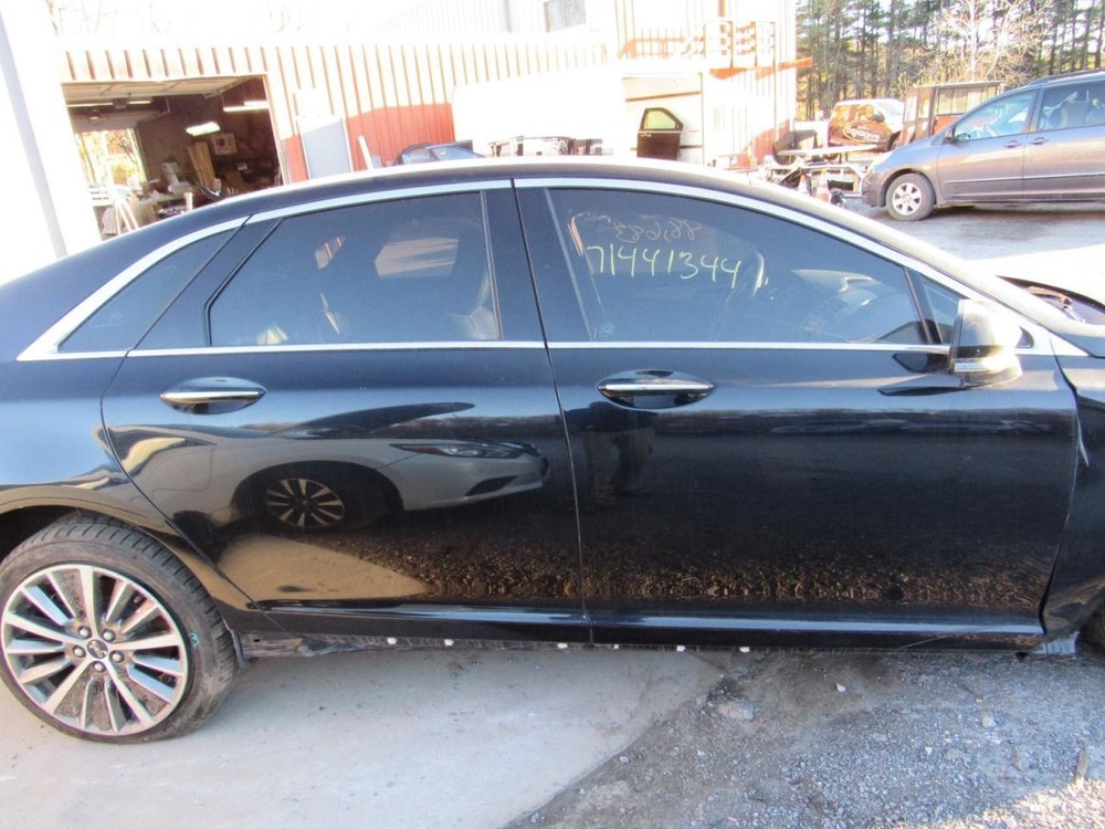 MKZ 2020 Glove Box 1008161
