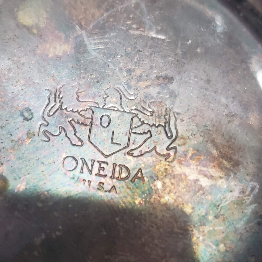 Oneida Silver Plated Footed Creamer Victorian Style with Lid