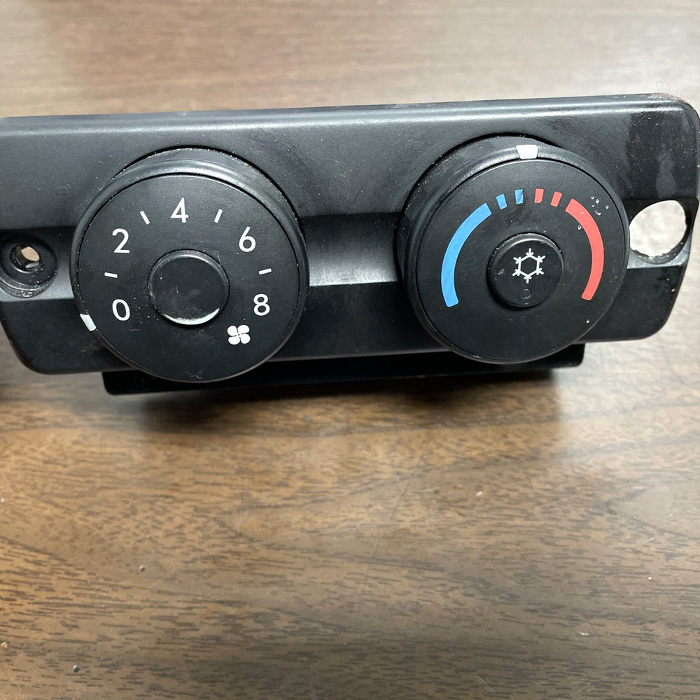 FREIGHTLINER CASCADIA TEMPERATURE CONTROL SWITCH A22- 60669 -002