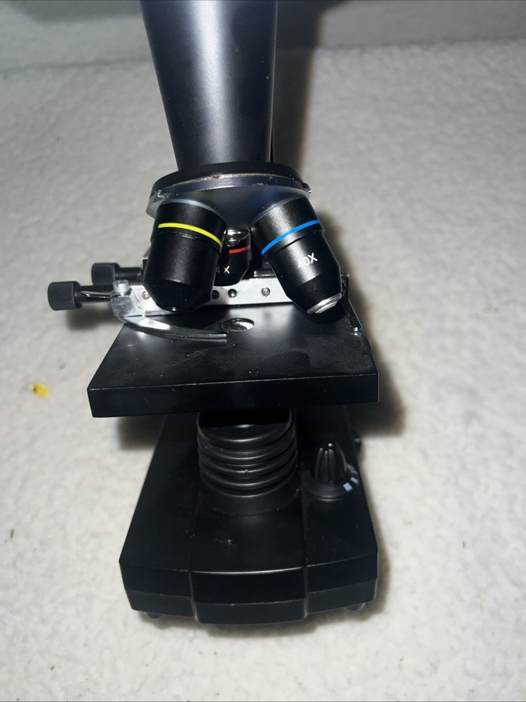 CELESTRON 44340 3.5" LDM LCD DIGITAL MICROSCOPE WITH ACCESSORIES