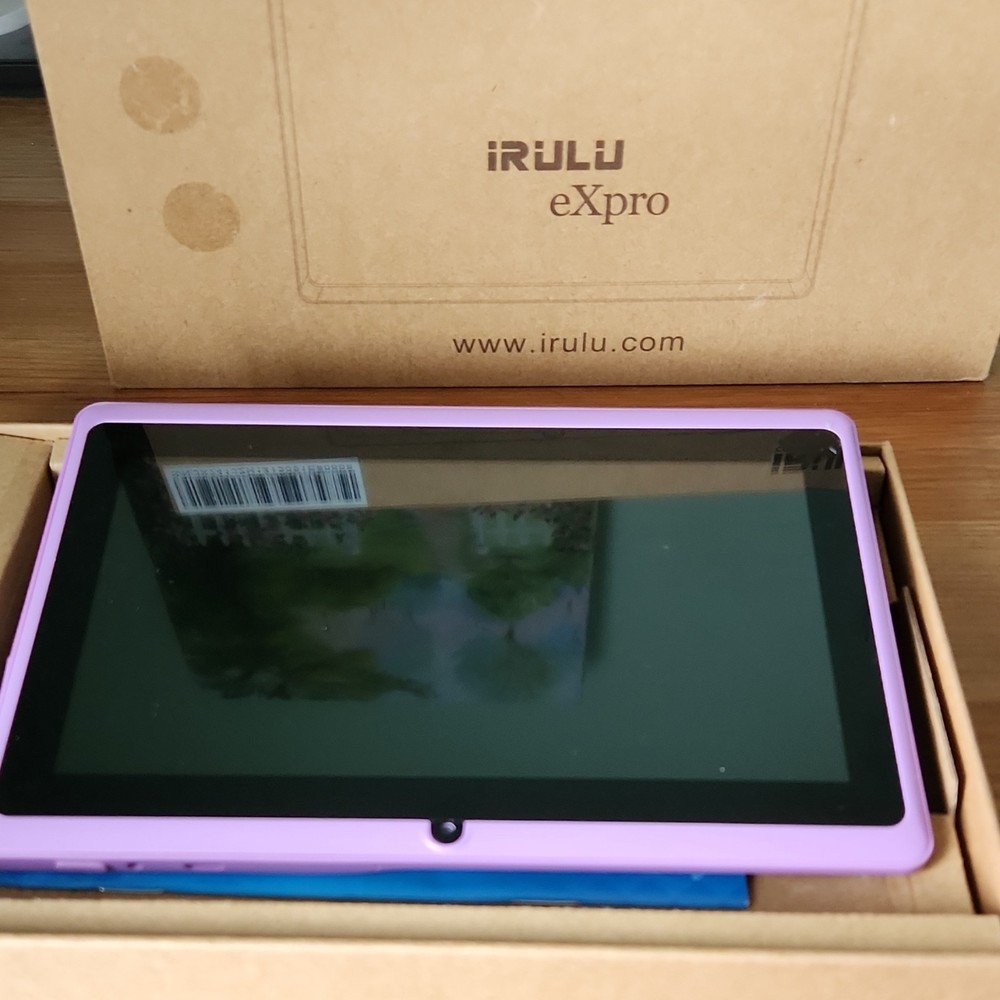 iRulu eXpro Purple Android Tablet Wi-Fi LCD Micro-USB Built-In Front Camera