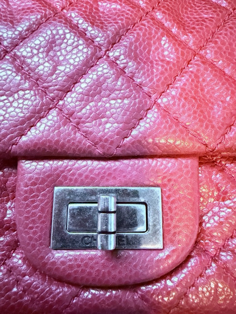 CHANEL 2.55 Reissue