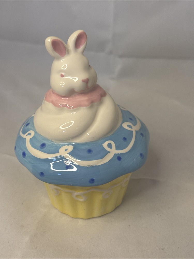 Easter Bunny Mini Cupcake Holder Spring Yellow Blue White Bunny/Rabbit Unbranded