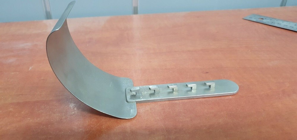 LEIBINGER Retractor 41-34580 WICKHAM STINLESS B2