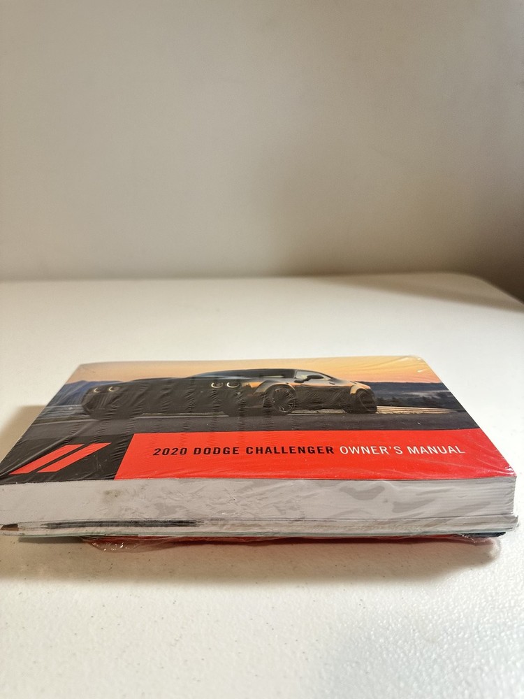2020 Dodge Challenger Owner's Manual Set