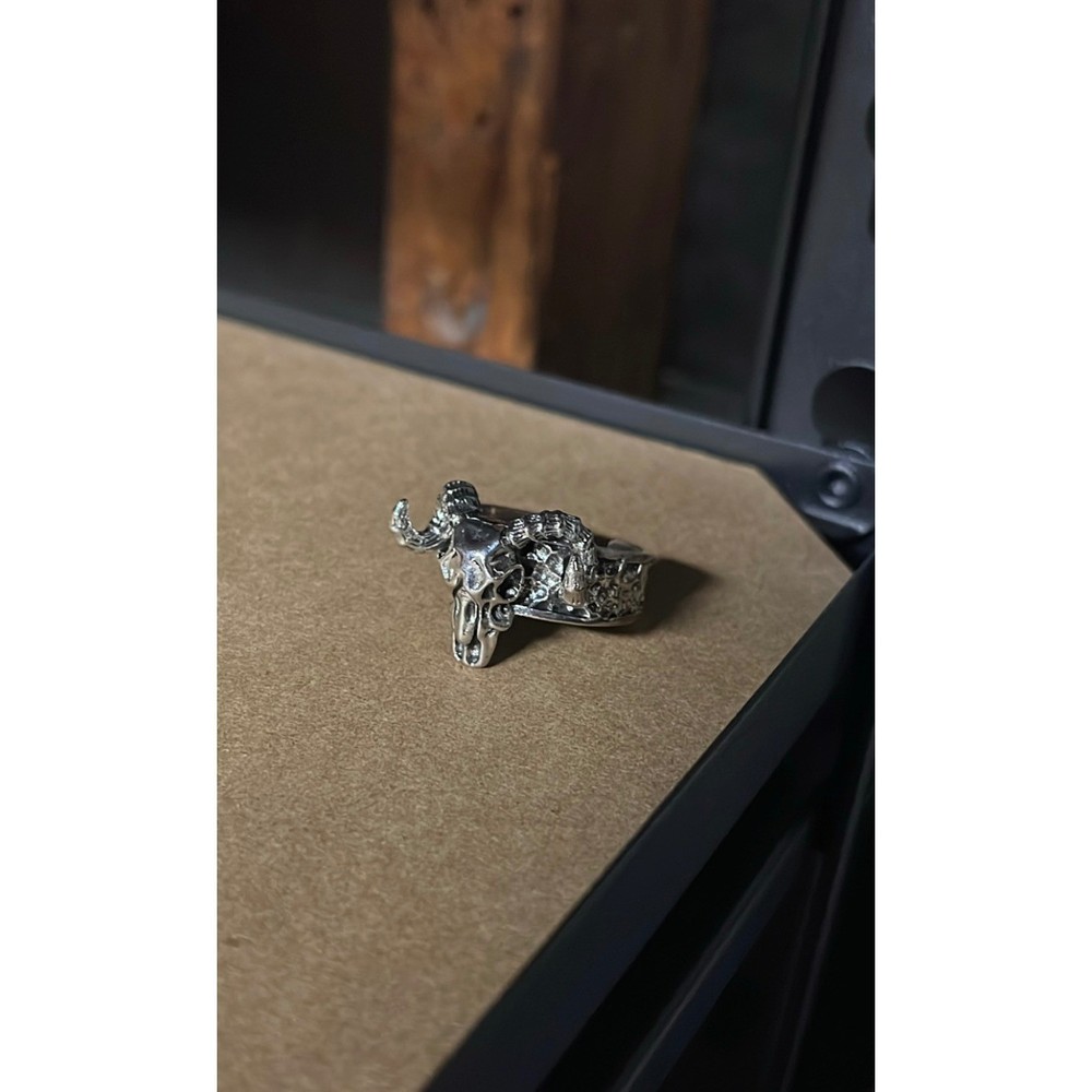 Vintage Gothic Ram Skull Ring Silver Tone Biker Punk Statement Jewelry