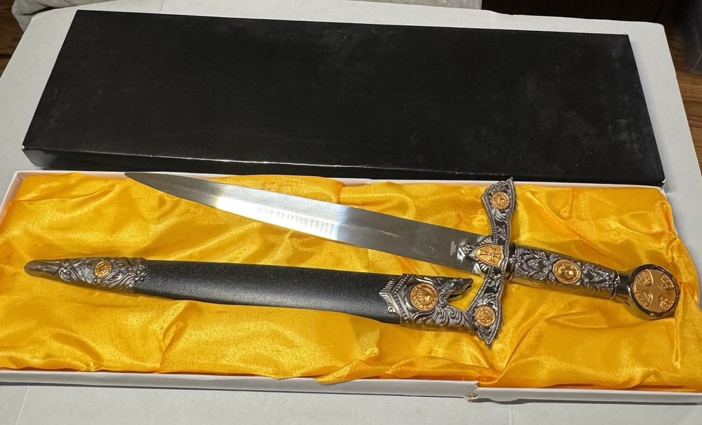 Stainless Steel 440 Dagger 15 1/2”