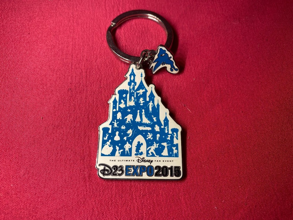 Disney D23 Expo 2015 Key Chain Nice Condition