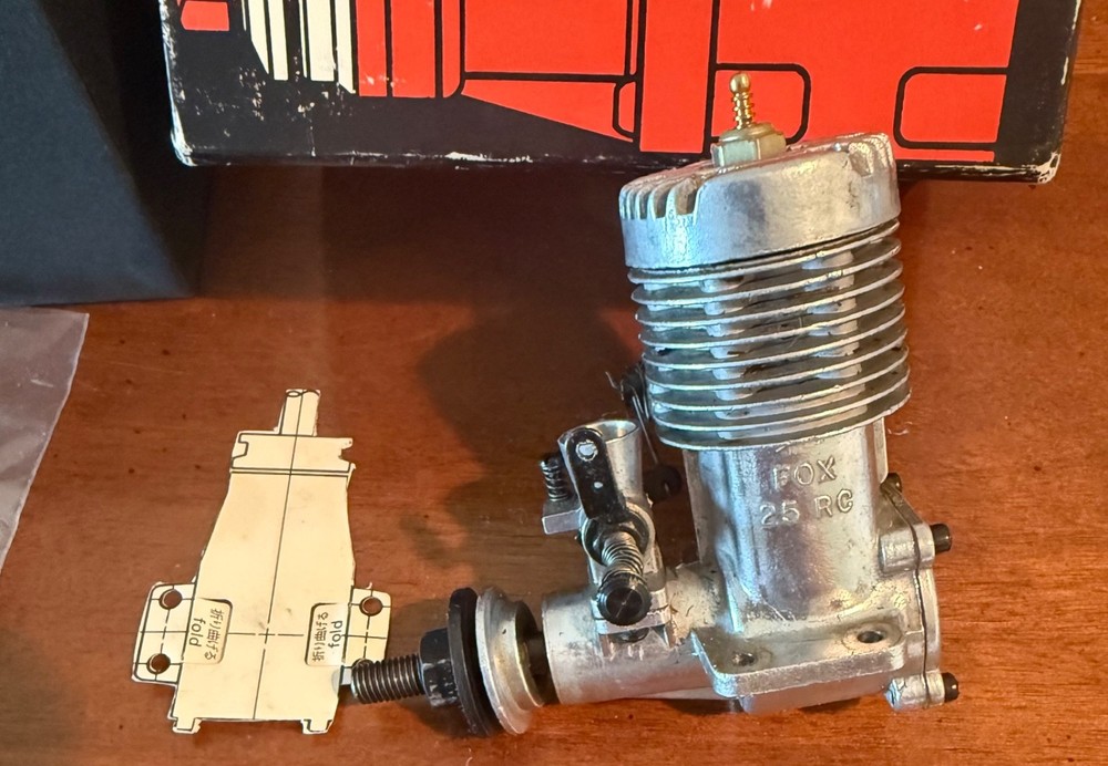 UNTESTED VINTAGE FOX 25 ENGINE USED CONDITION IN WRONG BOX BRRT