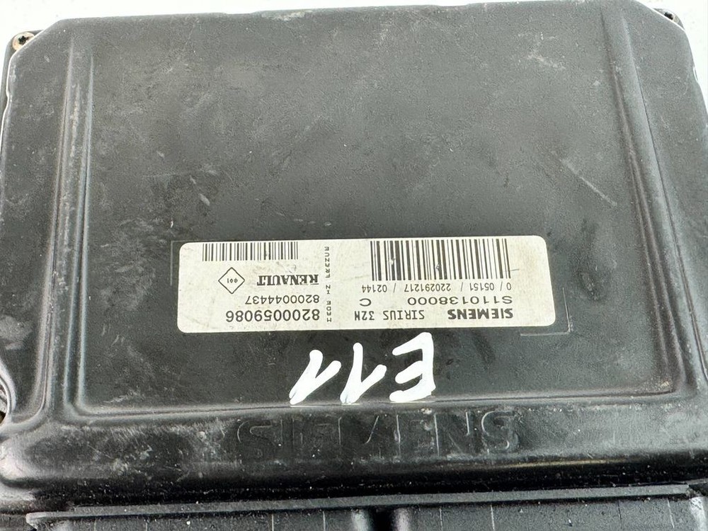 Renault Scenic I 2000 Engine Control Module ECU 8200059086