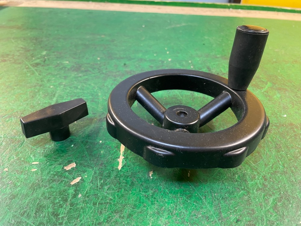 READ - Duracraft D35510 Table Saw Crank Wheel Handle Handwheel