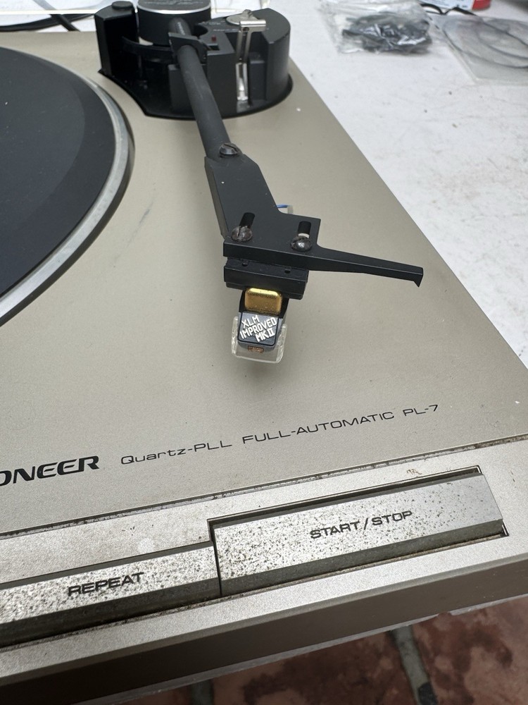 Pioneer PL -7 DD full automatic turntable needs new needle