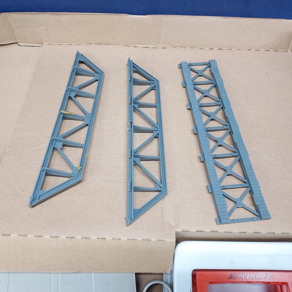 Vintage Tyco Rail Master 72 Piece Train Set