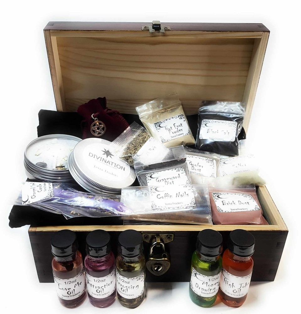 Ultimate Hoodoo Kit Rootworkers Conjure  with Chest