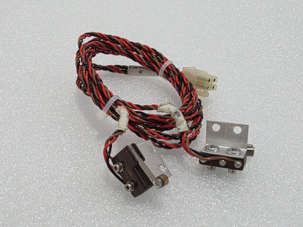 Brooks load port sensor 002-7233-01 (As-Is)