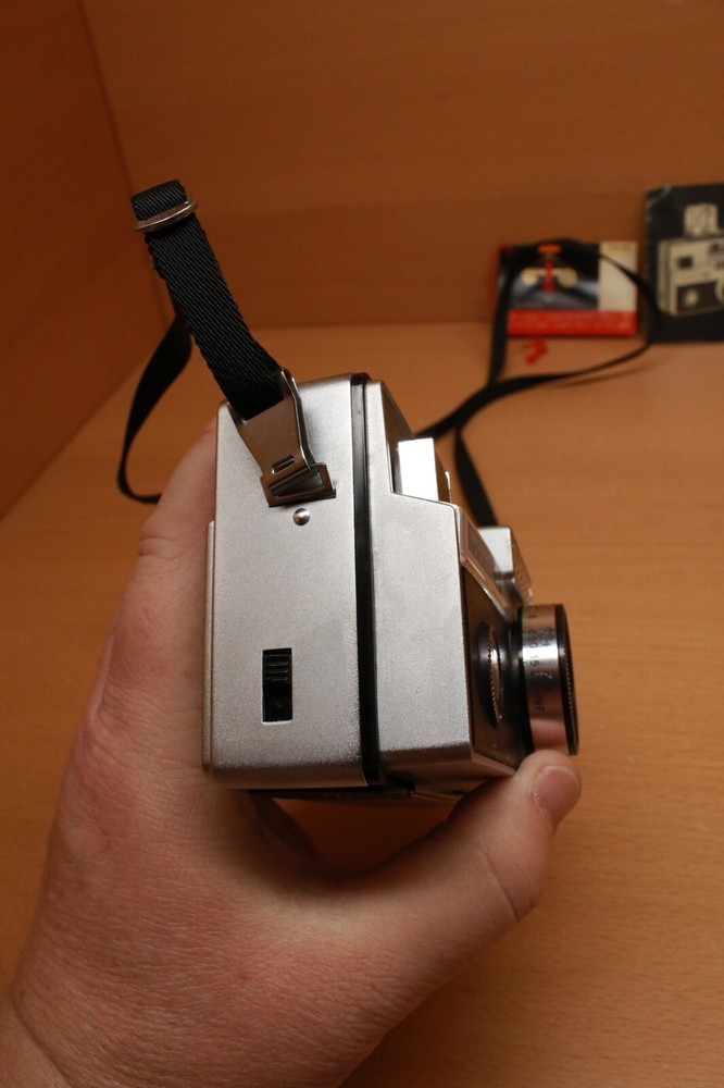 Vintage Kodak Instamatic 804 Camera, Original Hard Shell Case/Strap BOX UNTESTED