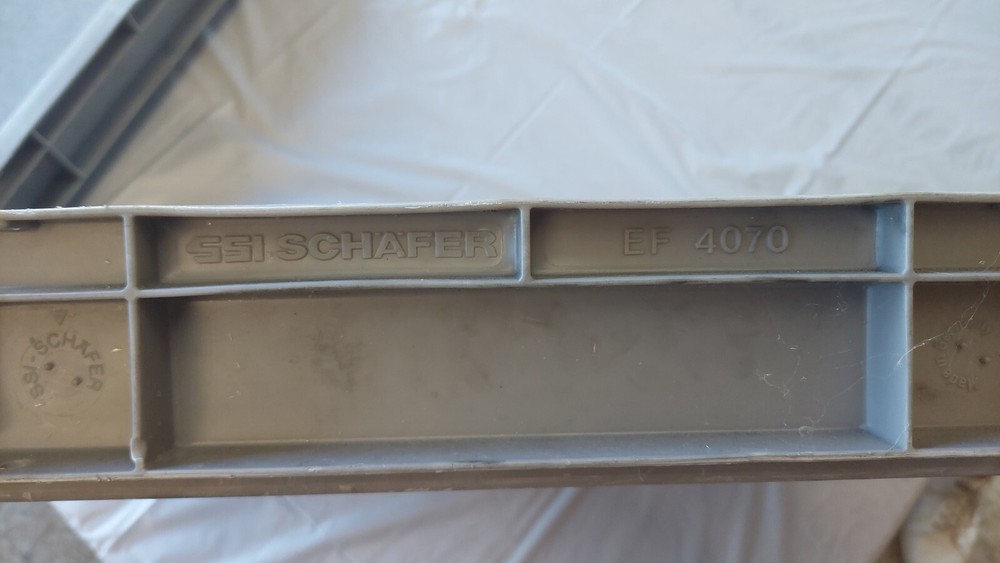 EF4070 Containers Stackable ESD Conductive Solid Base/Sides