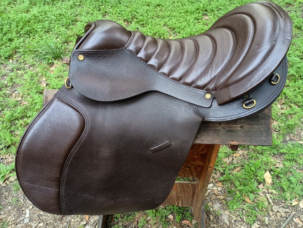 18.5” Collegiate Marathon Endurance Saddle